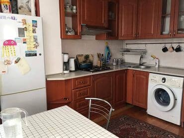 qurtuluş 93 kiraye evler tap az: Mənzil kirayə verilir. 3 otaq, 9.2 mərtəbə, Kohne Gunəşli İnqilab — 2