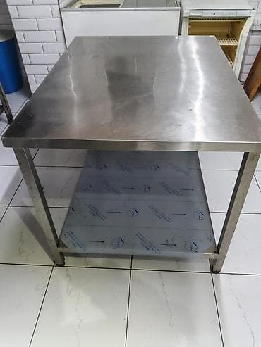 soba corek: Paslanmayan poladdan istehsal olunmuş peşəkar mətbəx masası - — 2