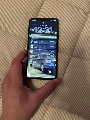 2 el telfonlar: IPhone 11 Pro, Space Gray, Qırıq — 1