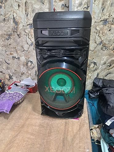 Микрофоны: LG XBOOM partnyor səs sistemi - Güclü mono qüllə tipli speaker: iri — 1