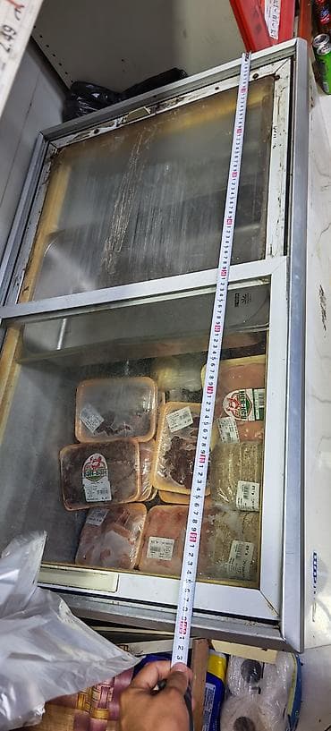 Стеклянный морозильник, Uğur