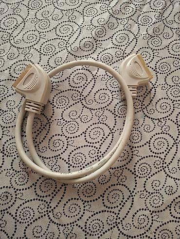 köhnə tv: SCART–SCART audio/video kabeli - Konnektorlar: 21-pin SCART (iki — 1