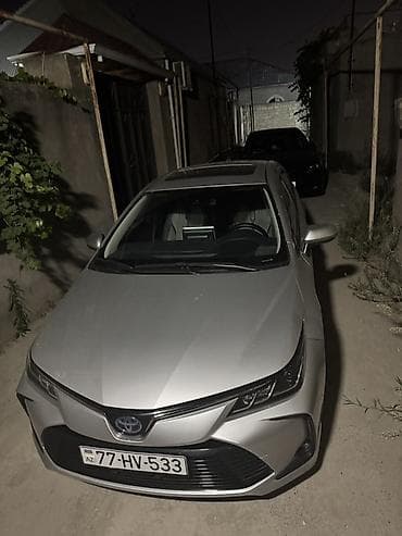 prius 20 kuza salon: Toyota Corolla, gümüşü rəng, sedan gövdə. Rənglənməyib udarı vuruğu — 3
