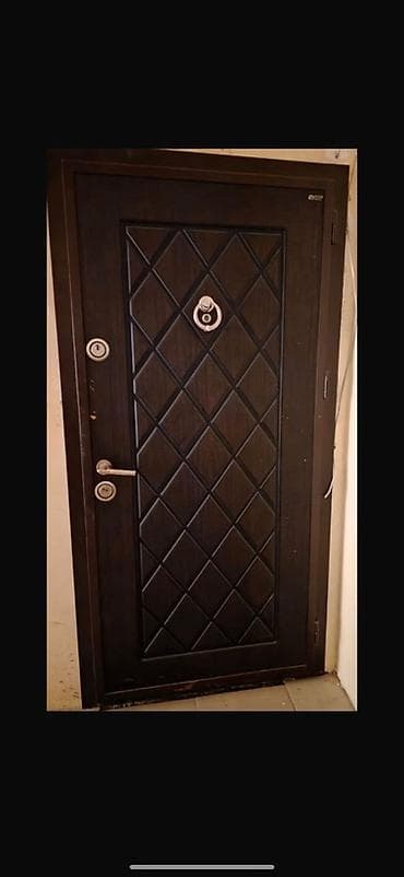 Seyf qapi 210/96sm 250azn Xirdalan 0014 leli Dəmir giriş qapısı –