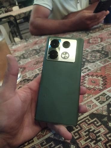 telefon 40 azn: Infinix Note 40 Pro, 256 GB, rəng - Qara, Sensor — 5