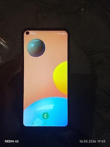 iphone 13 sade: Samsung Galaxy A11, 32 GB, rəng - Qara, İki sim kartlı — 2