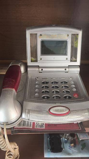 telfonlar: Stasionar telefon Simli — 2