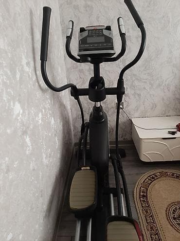 Elliptik trenajor – çoxfunksiyalı kardio avadanlığı - Tam bədən üçün