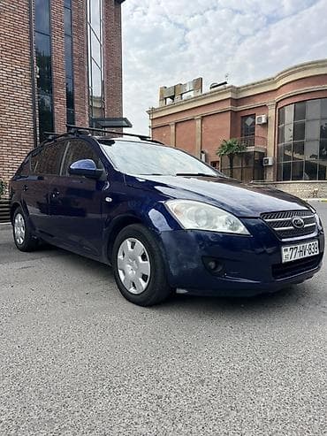 kia sephia: Kia Ceed: 1.6 l | 2007 il Universal — 3