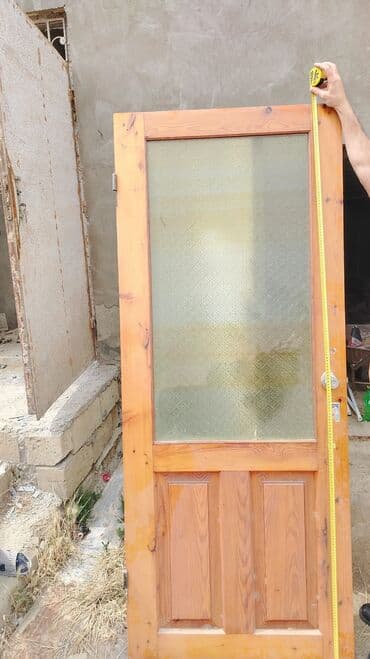 Quruducular: Qonaq otağı üçün İşlənmiş Otaq qapısı 90x205 sm Çərçivə ilə, Zəmanətli, Ünvandan götürmə — 1