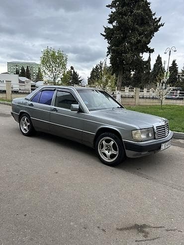 turbo az opel astra: Mercedes-Benz 190 (W201): 2 l | 1992 il Sedan — 2
