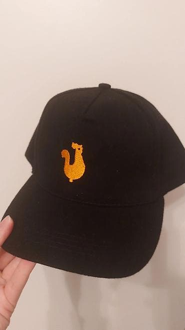 baş örtüsü: Qara beysbol papağı(təzədir, heç geyinilməyib) - Rəng: tam qara - Ön — 1