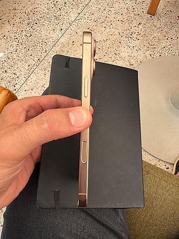 scanner: IPhone 16 Pro Max, 256 GB, Qızılı — 4