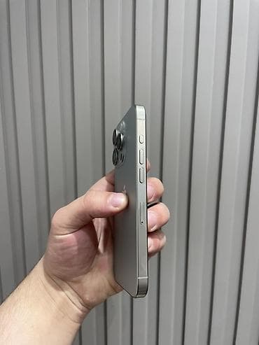 appl: IPhone 15 Pro, 128 GB, Gümüşü, Zəmanət, Simsiz şarj, Face ID — 2