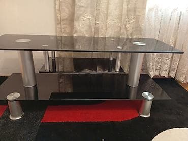 Düz TV altlığı, Polkalı, Şüşəli