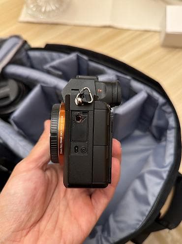 htc 5: İdeal veziyyetdedir heç bir problemi yoxdur. Sony A7iii Sony FE — 2