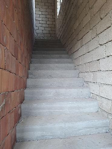 2 mərtəbəli fərdi yaşayış evi İşıq çəkilib sayğac quraşdırılıb, su — 6
