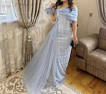 be: Karsetli modeldir-yan tərəfində razrezi var rahat yerimək üçün,el — 1