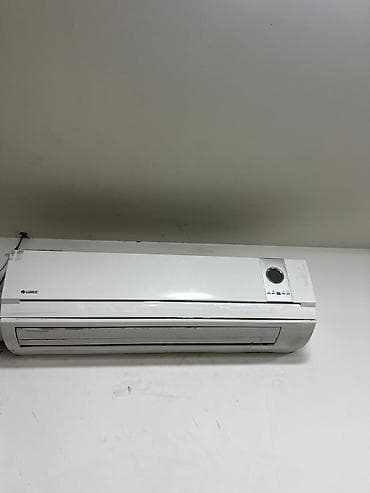 kondisioner teze: Kondinsoner Gree,80 kvadrat. Tam işləkdir. Qazı təzə vurulub. Hal — 1