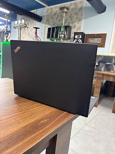 microsoft surface pro: İdeal vəziyətdə barmağ izi işləyr.heçbir problemi yoxdur iş və — 2