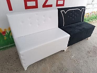 Mini divanlar təzə eni 60 uzunu 1 metir hazir əldə olur vhatsapa yaza