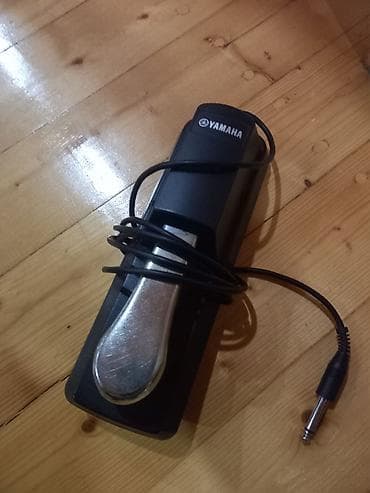 Kitablar və jurnallar: Sintezator, Yamaha, İşlənmiş — 1