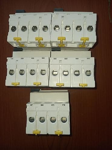 Schneider Electric Elektrik avtomat, 3 faza — 3