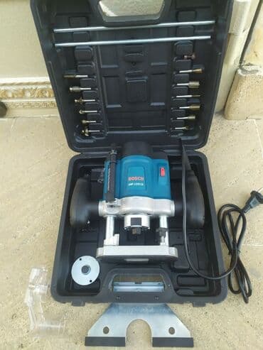 elektrikli bağ qaycısı: Frez dəsti yeni keyfiyyətli bosch
Freyzer 
Frez — 2