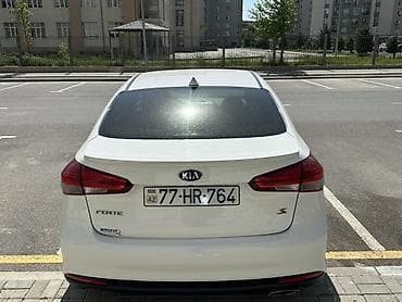 vita avto: Kia Forte: 2 l | 2017 il Sedan — 3