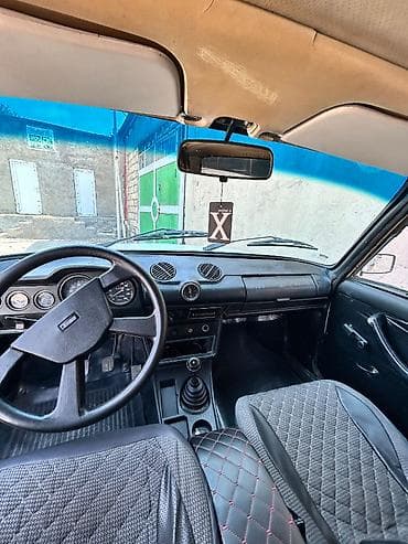 vaz 2110: VAZ (LADA) 2106: 1.6 l | 1982 il 41420 km Sedan — 6