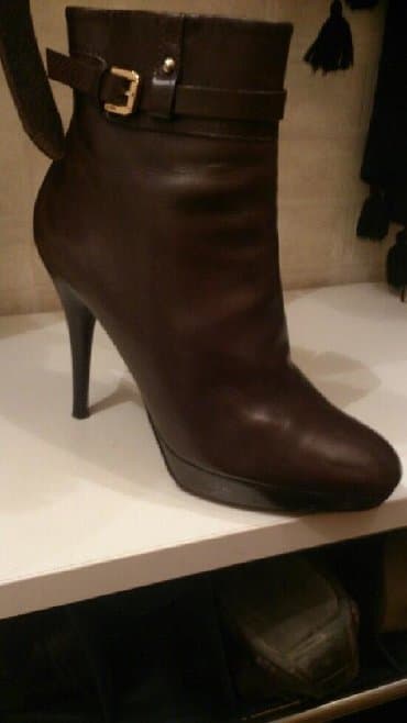 botlar: Ölçü: 39, rəng - Qəhvəyi, Yeni — 9