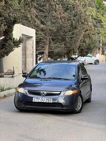 lifan breez 520 2011: Honda Civic: 1.3 l | 2007 il Sedan — 1