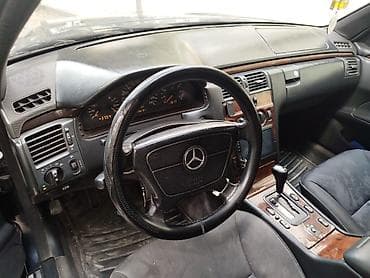 lider diski type 0: Mercedes-Benz 230: 2.3 l | 1995 il Sedan — 3