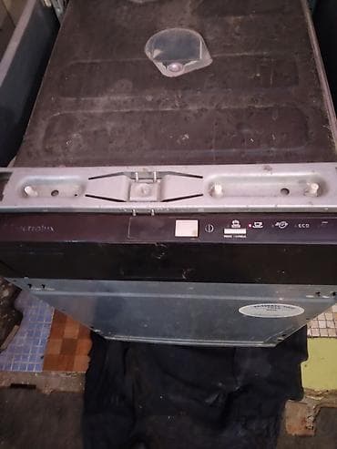 masin mantoru: Qabyuyan maşın Electrolux, Tam qabaritli (60 sm.), Quraşdırılan — 2