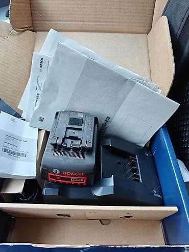 Tavan: Bosch 18V Li-Ion akkumulyator və sürətli şarj cihazı seti - — 2