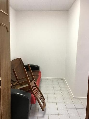 1 otaqlı mənzil – mətbəx və qonaq otağı ilə - Plan: 1 otaq, ayrıca — 4