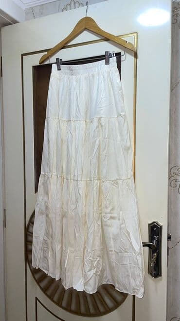 Шубы: Юбка на резинке Ни разу не надела Размеры xs-s-m На рост до 160 см — 2