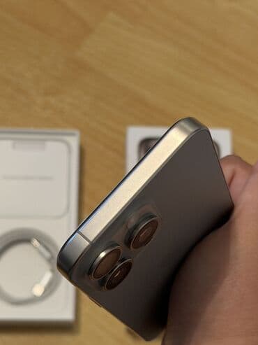 212 nomre: IPhone 15 Pro Max, 256 GB, Natural Titanium — 11