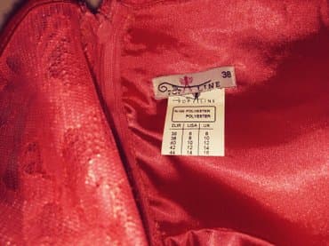 Dəstlər, kostyumlar: Nar ciceyi rengde qadin ziyafet paltari. 1 defe nisanda geyinilib. 38 — 4