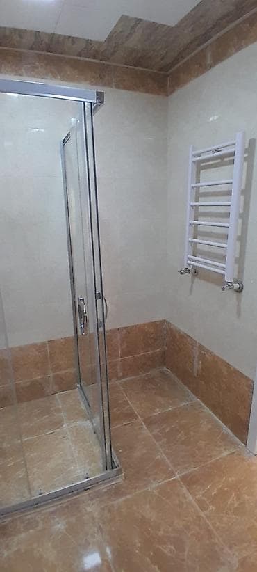 Qarajlar: Abseron ray.Saray MtK 
Yeni tikili bina 
Qiymet 400m — 7