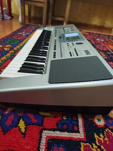 Sintezatorlar: Sintezator, Korg — 1