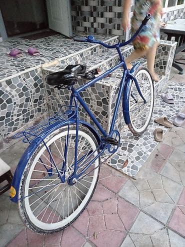 Velosipedlər: Şəhər/krayzer tipli klassik velosiped - Rəng: tünd mavi (ağ halqalı — 1