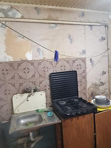 badamdarda tecili ev satilir: Sumqayit seh 3 cu mik 5/1 1 otaq sade ev qiymeti 200 azn — 5