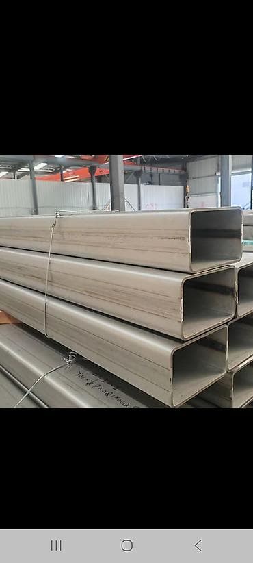 qrup profil şəkilləri: Müxtəlif ölçülü kvadrat metal profillər. Bu profillər tikinti və — 1