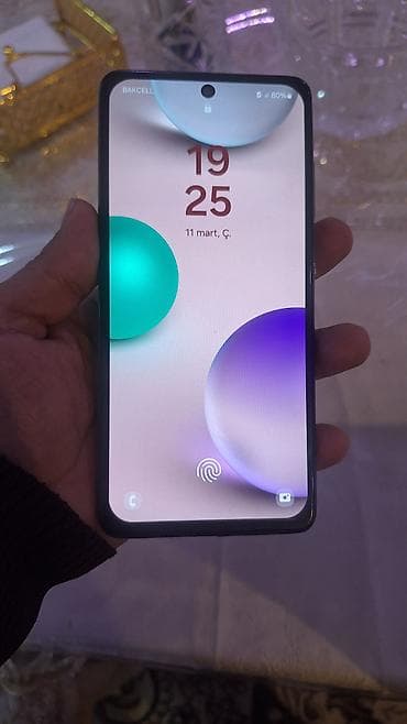 samsung watch 5: Samsung Galaxy A52, rəng - Qara — 7