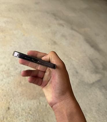 IPhone 14 Pro, Deep Purple — 6
