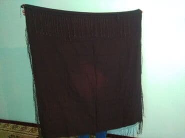 qadınlar üçün toxunma papaqlar: Qədim kalağayı satılır elanda olan əşyaların ayrı ayrı qiymetleri var — 5