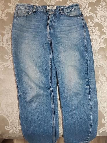 cırıq şalvarlar: Cins şalvar, PULL&BEAR — 1