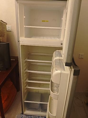 dondurucu xaladenik: 2 qapılı Beko Soyuducu Satılır, rəng - Gümüşü — 2