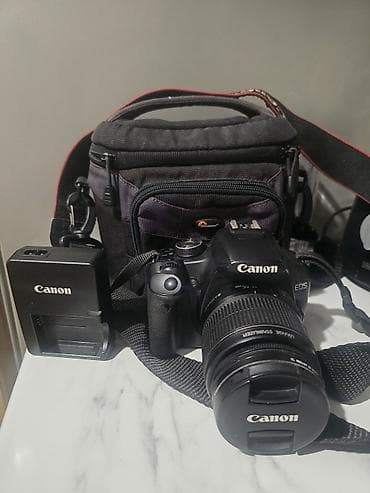 Canon EOS 500D DSLR fotoaparat dəsti və 16 GB liq uaddaş kartı — 1